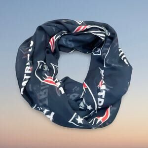 New England Patriots Infinity Scarf Little Earth NFL Fabric DIY Upcycle Pet Bag